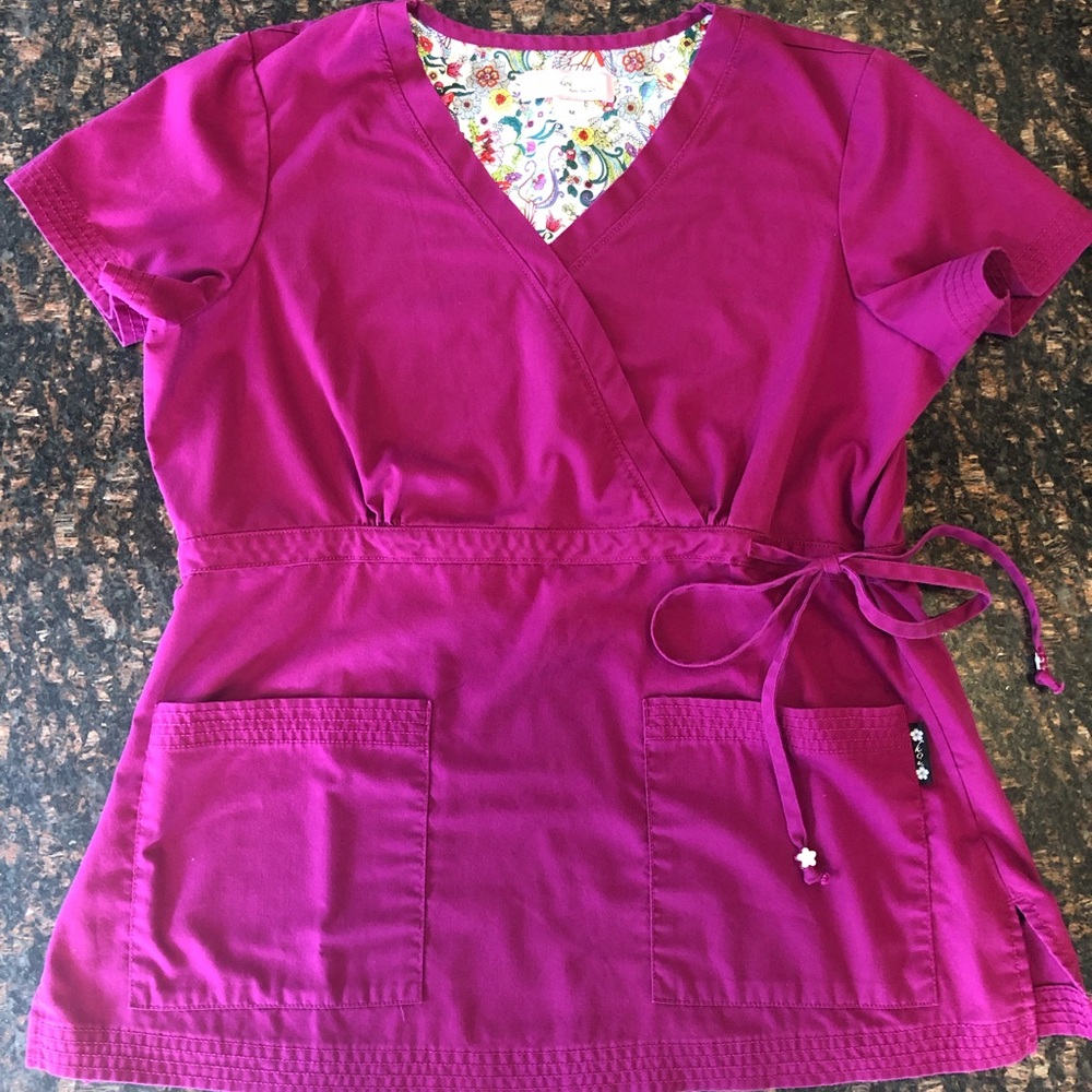 Koi women’s Katelyn scrub top